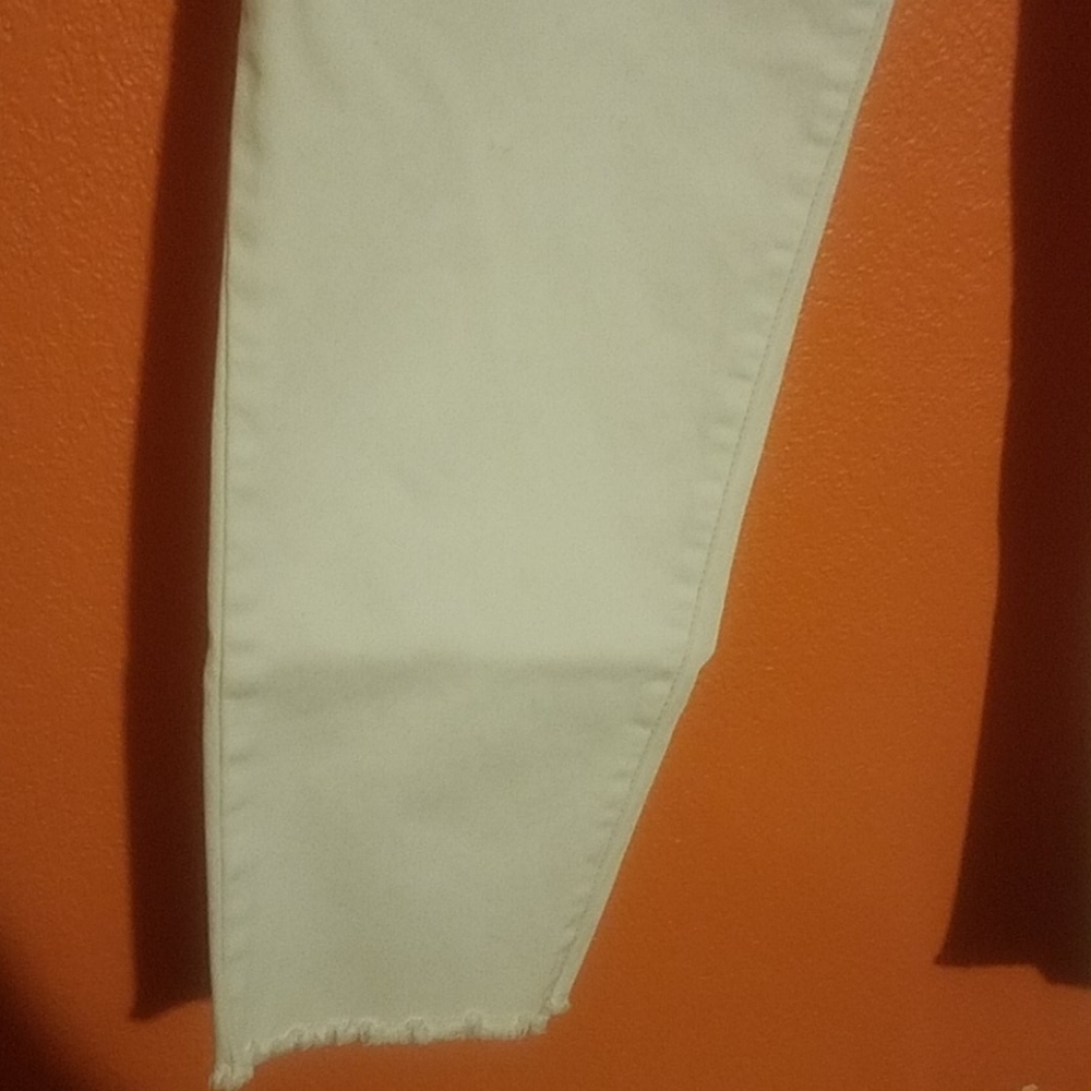 bandolino white jeans embroidered - Picture 4 of 5